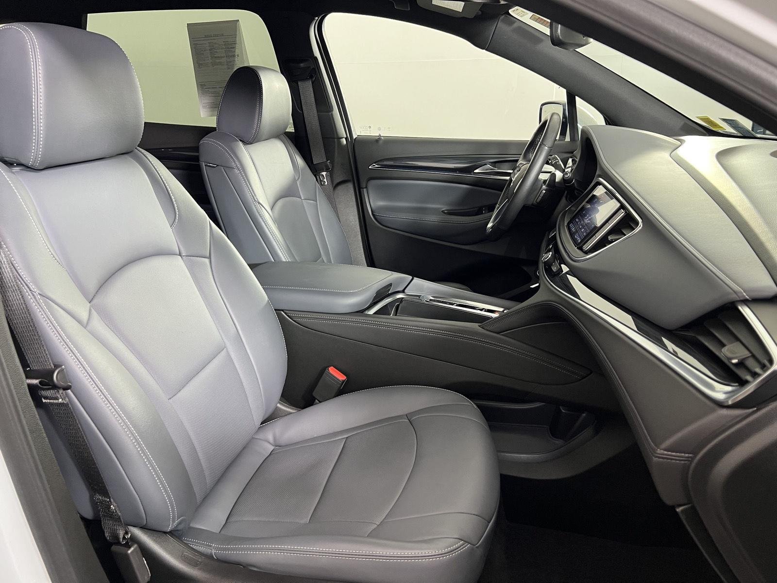 Used 2024 Summit White Buick Essence image 22