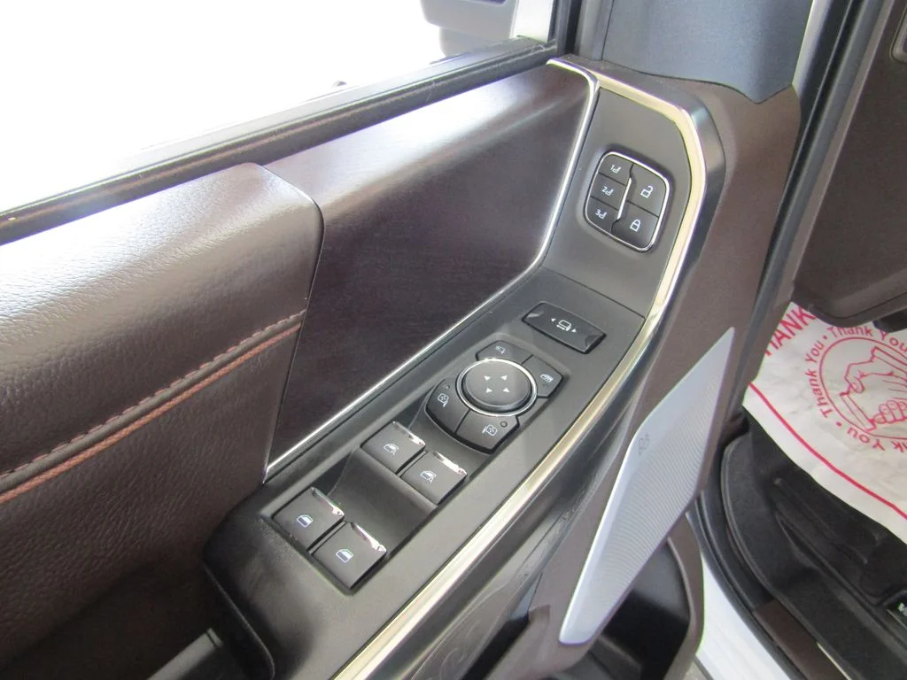 Used 2026  Ford King Ranch image 28