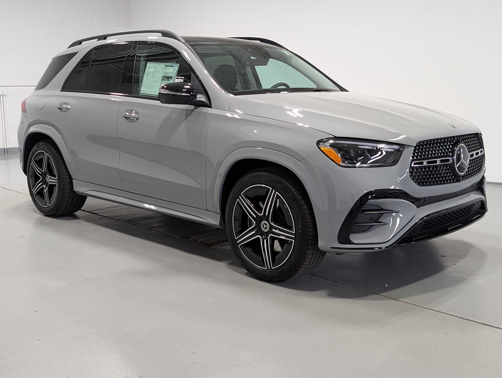 New 2026 MANUFAKTUR Alpine Grey Mercedes-Benz GLE 350 image 6