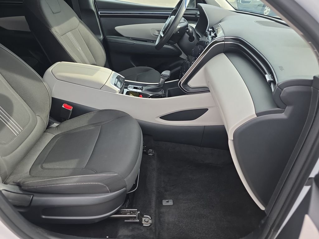 Used 2024 White Pearl Hyundai SEL image 37