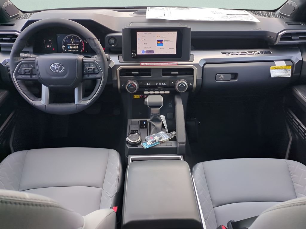 2025 Toyota Tacoma SR5 - Photo 14