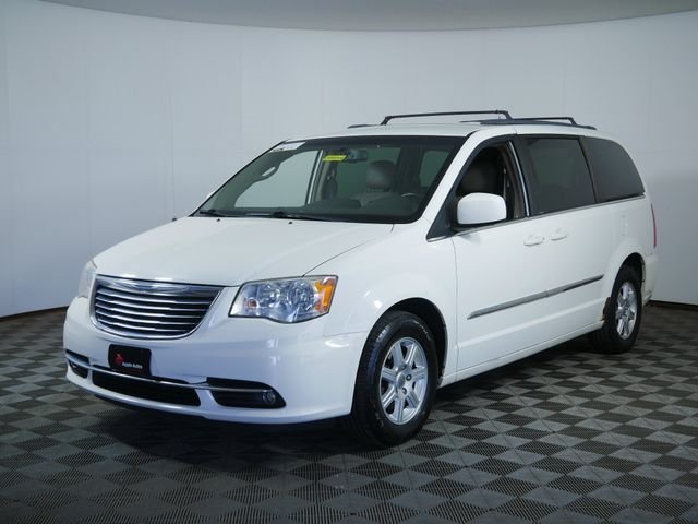 Used 2012 White Chrysler Touring image 5
