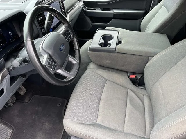 Used 2024 White Ford XLT image 24