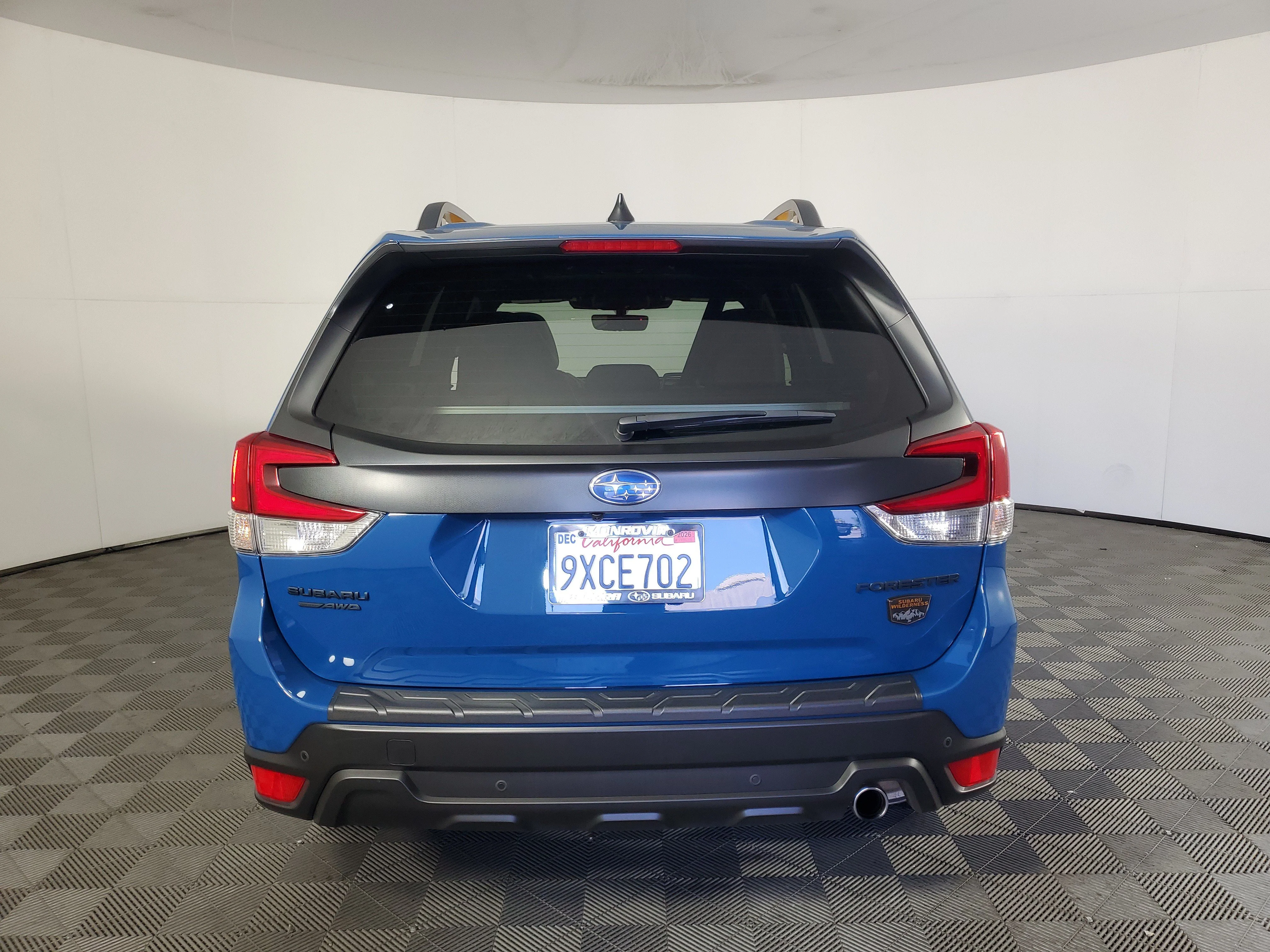 Certified Used 2025 Geyser Blue Subaru Wilderness image 5
