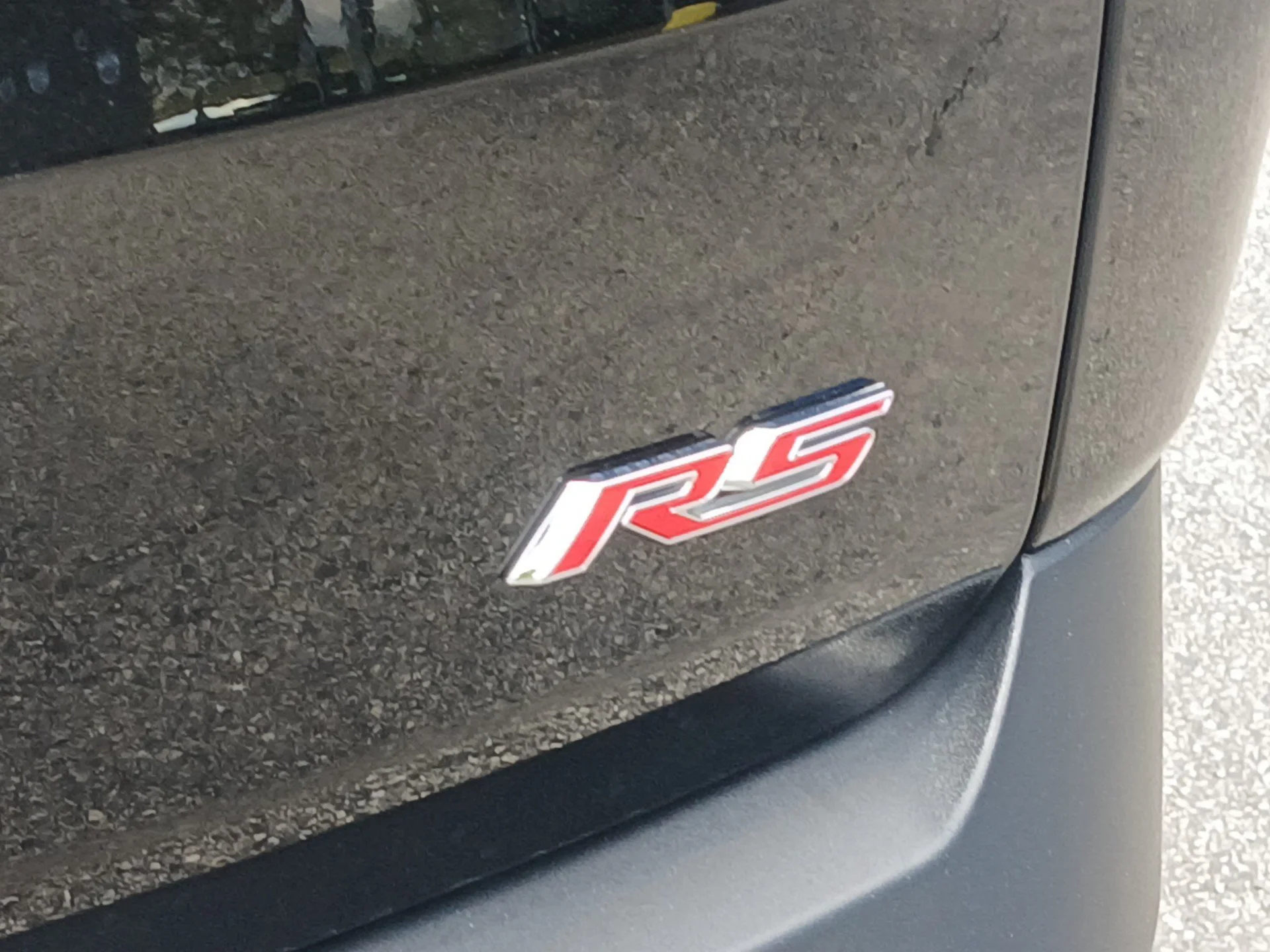 Used 2023 Mosaic Black Metallic Chevrolet RS image 27