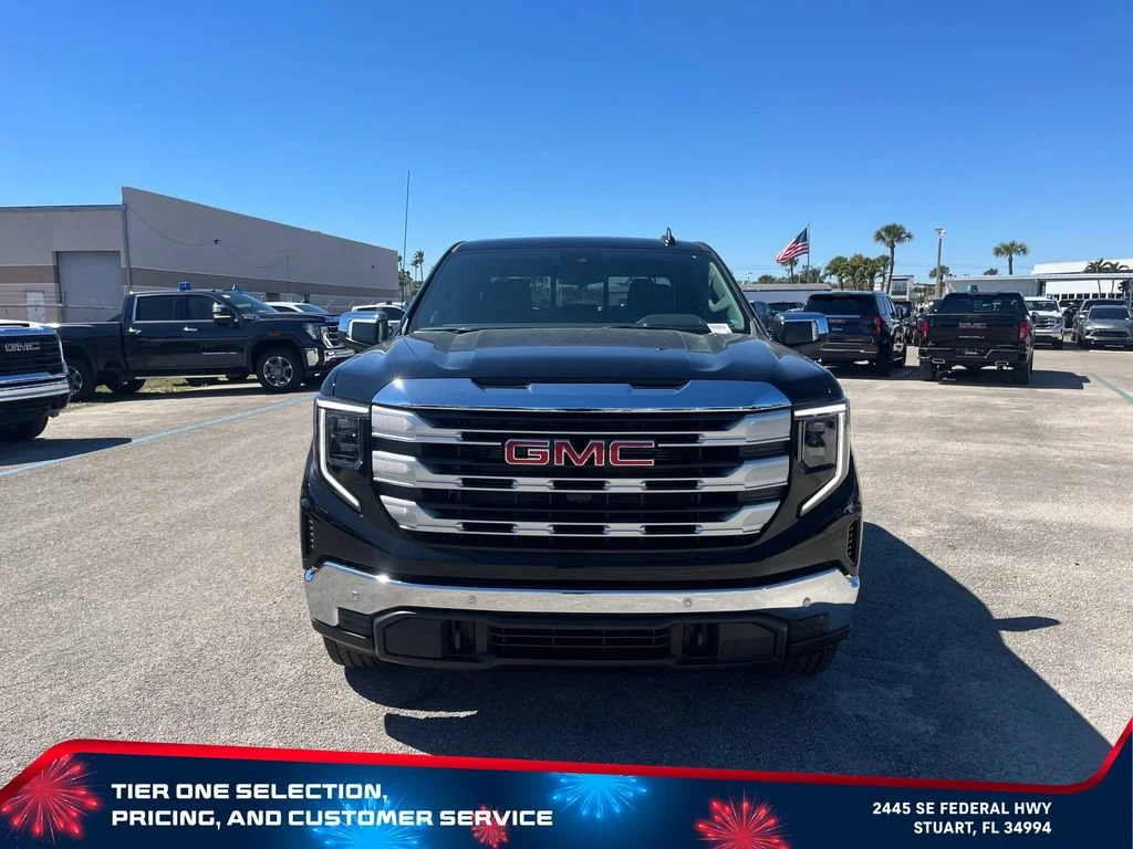 New 2026 Onyx Black GMC SLE image 3