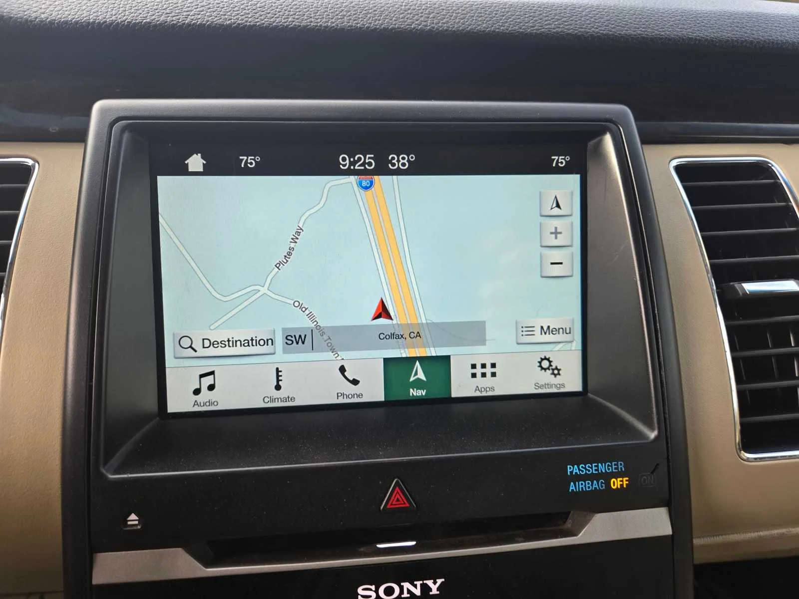 Used 2019  Ford Limited image 18