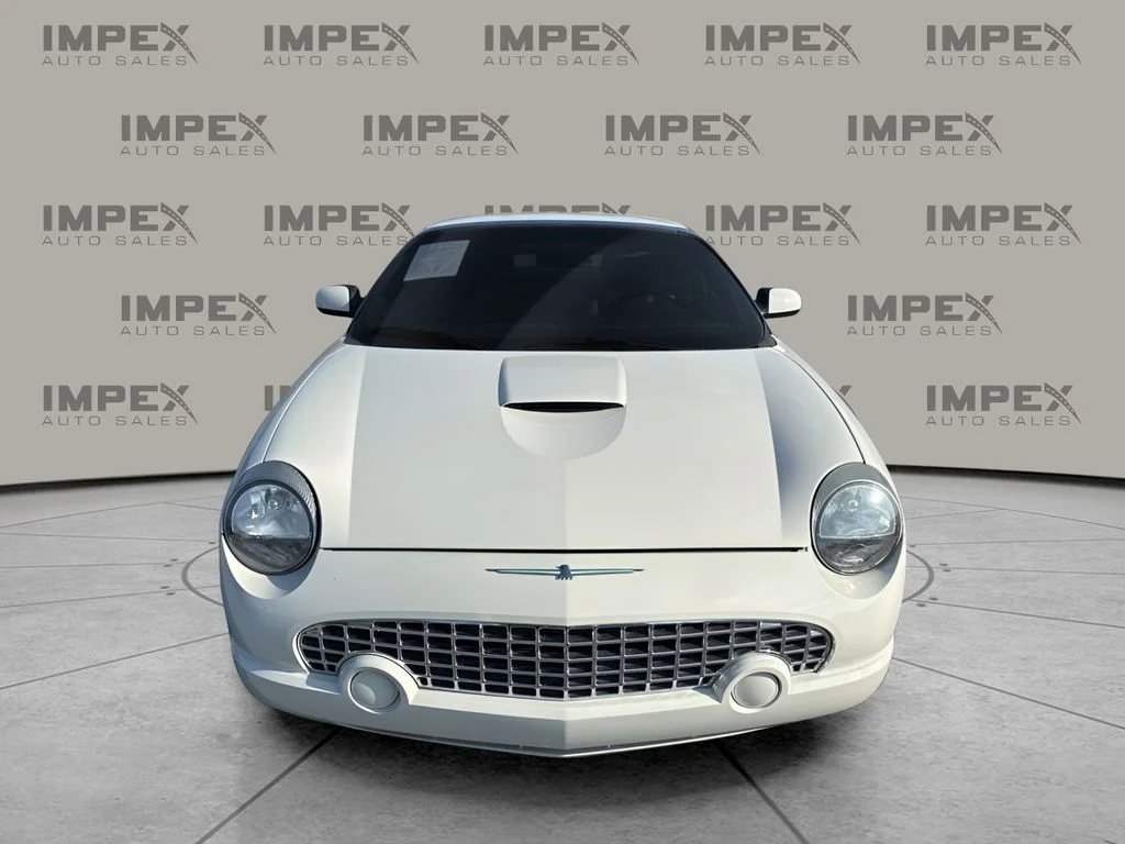 Used 2002 White Ford Base image 8