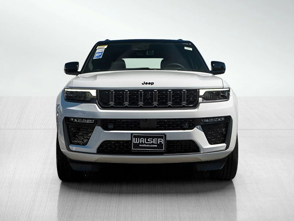 New 2026 Bright White Clearcoat Jeep Summit image 2