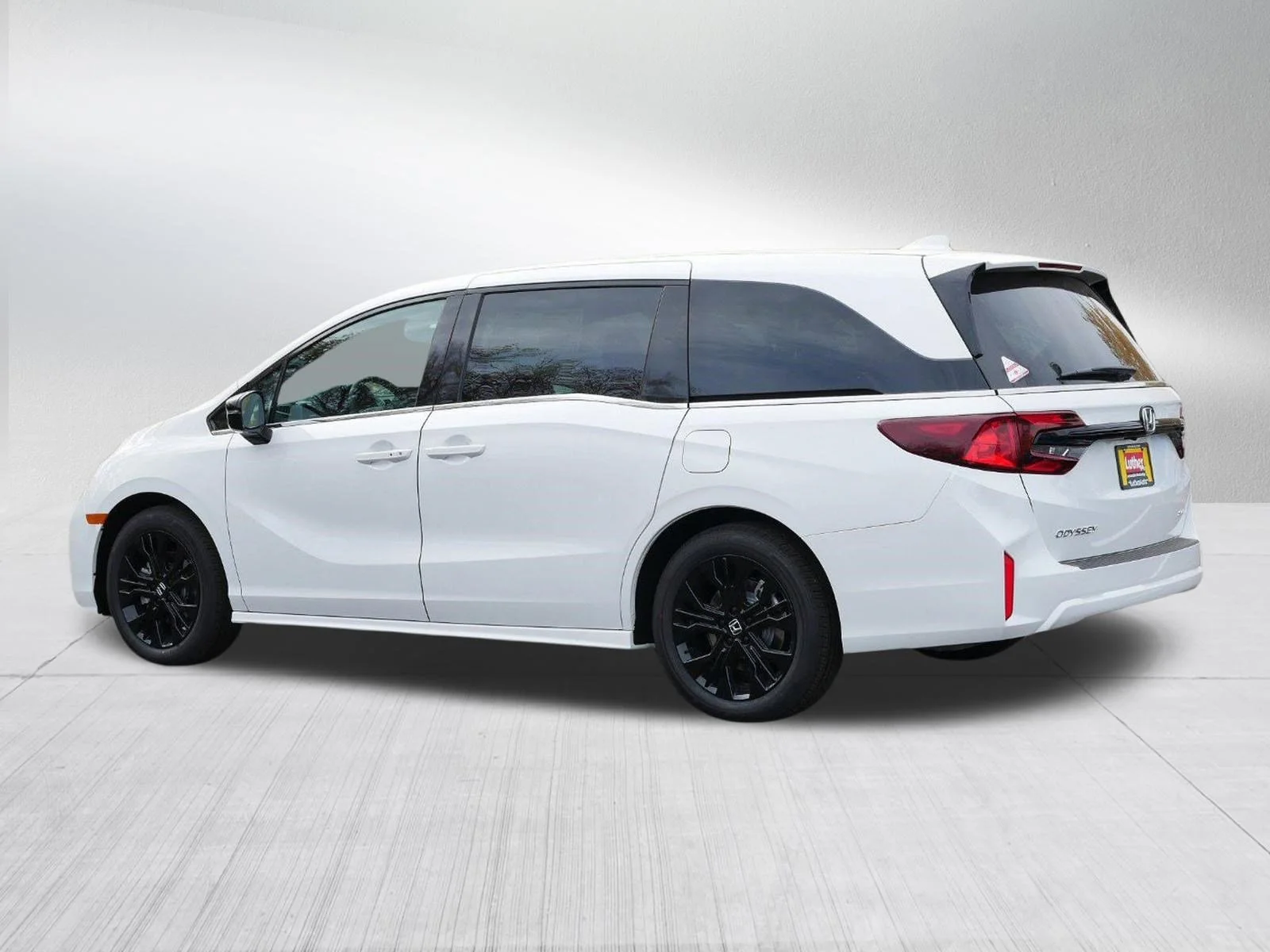 New 2026 Platinum White Pearl Honda Sport-L image 5