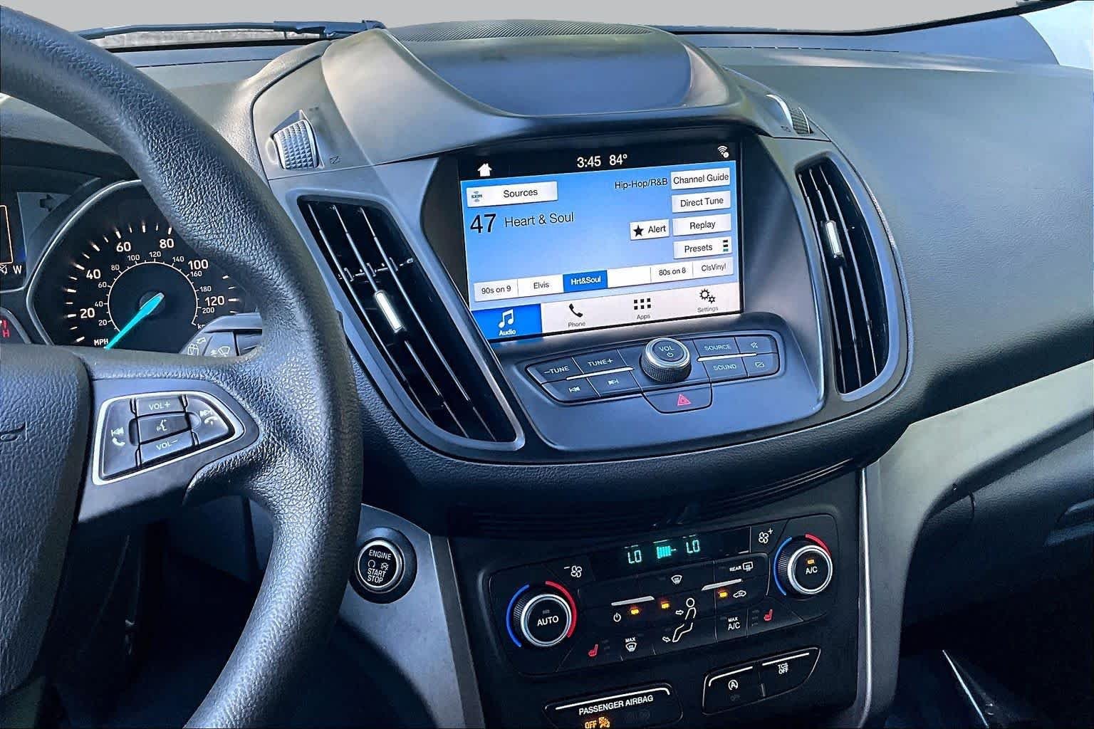 Used 2019 Magnetic Metallic Ford SE image 7