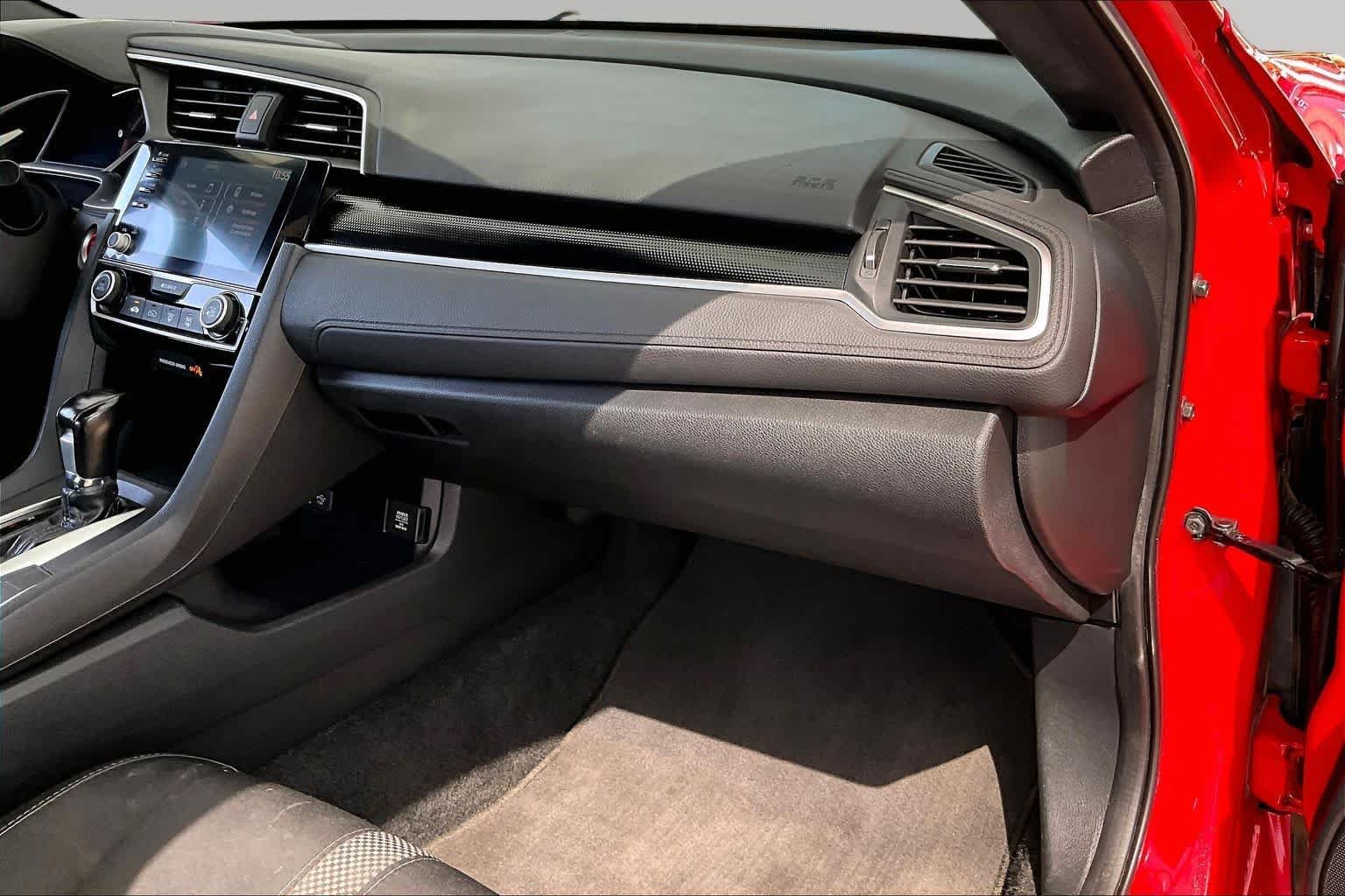 Used 2019 Rallye Red Honda Sport image 19