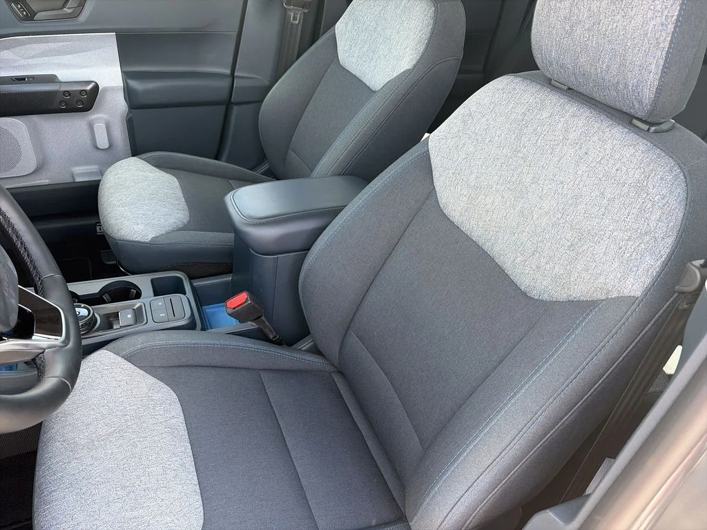 Used 2025 Gray Ford XLT image 12