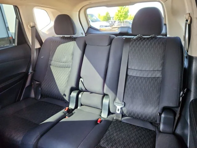 Used 2019 Gray Nissan SV image 26