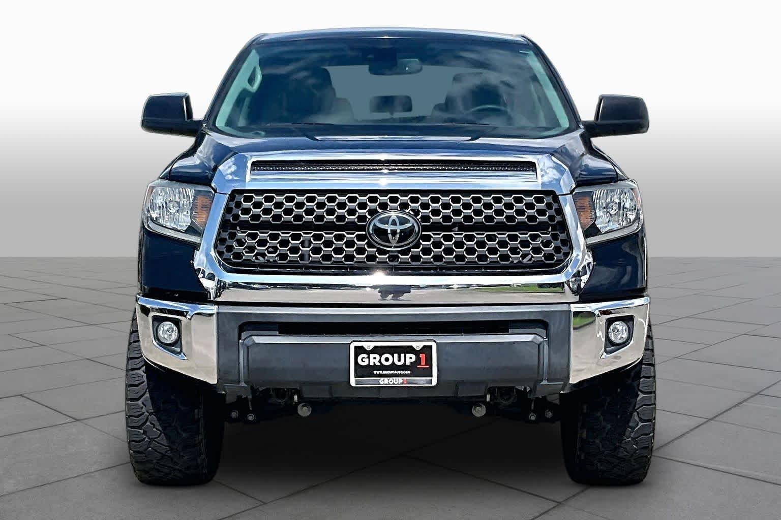 Used 2021 Midnight Black Metallic Toyota SR5 image 4