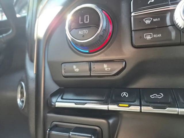 Used 2021 Red Chevrolet RST image 27