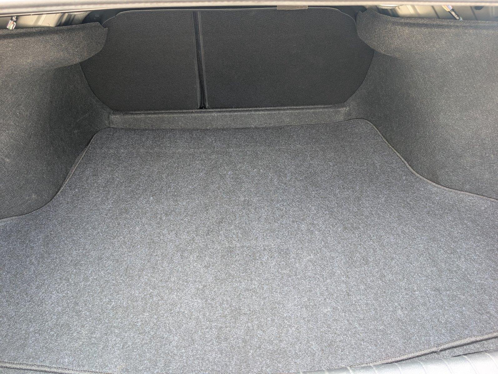 Used 2025 Super Black Nissan SV image 5