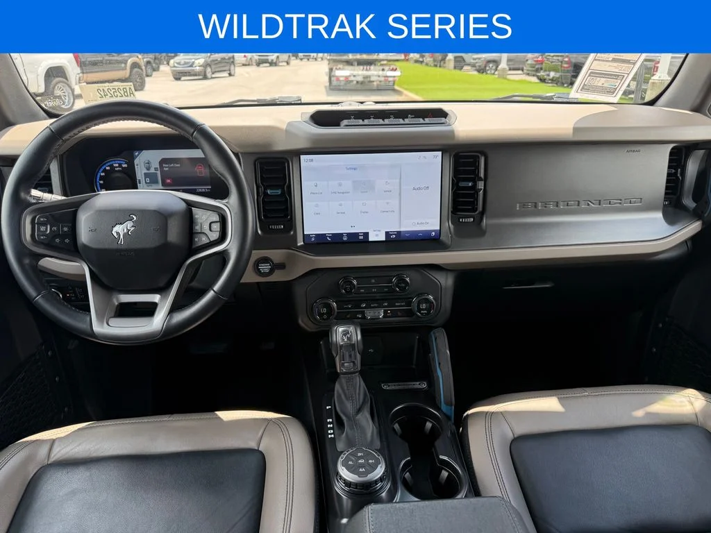 Used 2024 Gray Ford Wildtrak image 7
