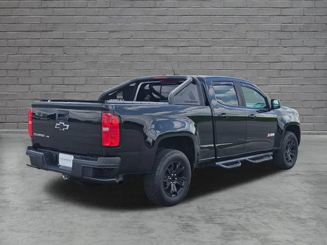 Used 2018 BLACK Chevrolet 4WD Z71 image 5