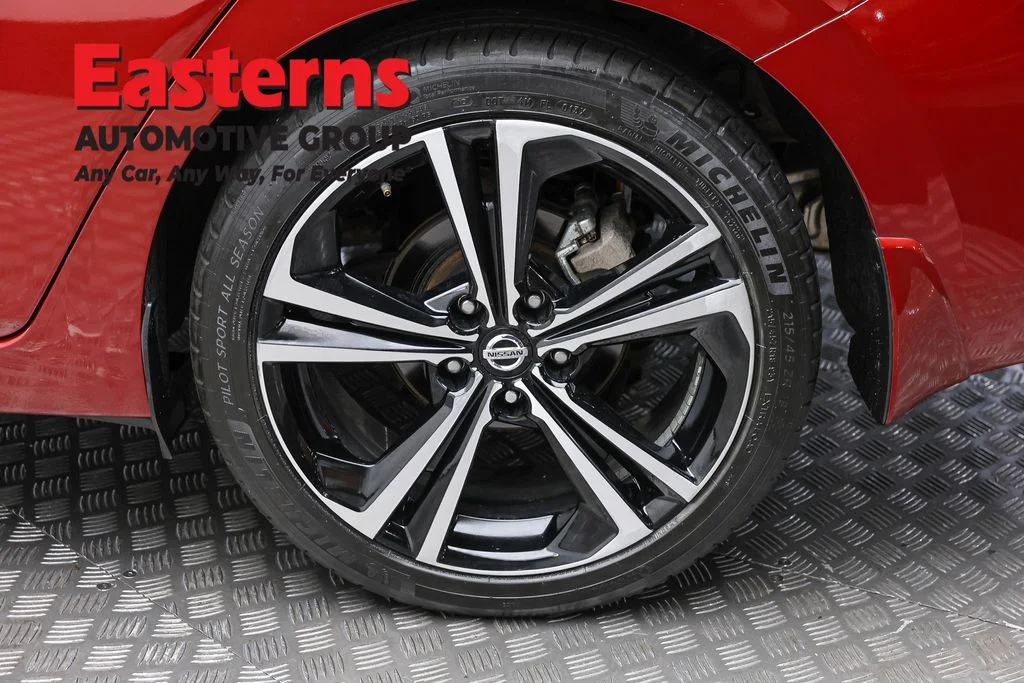 Used 2023 Red Nissan SV image 8