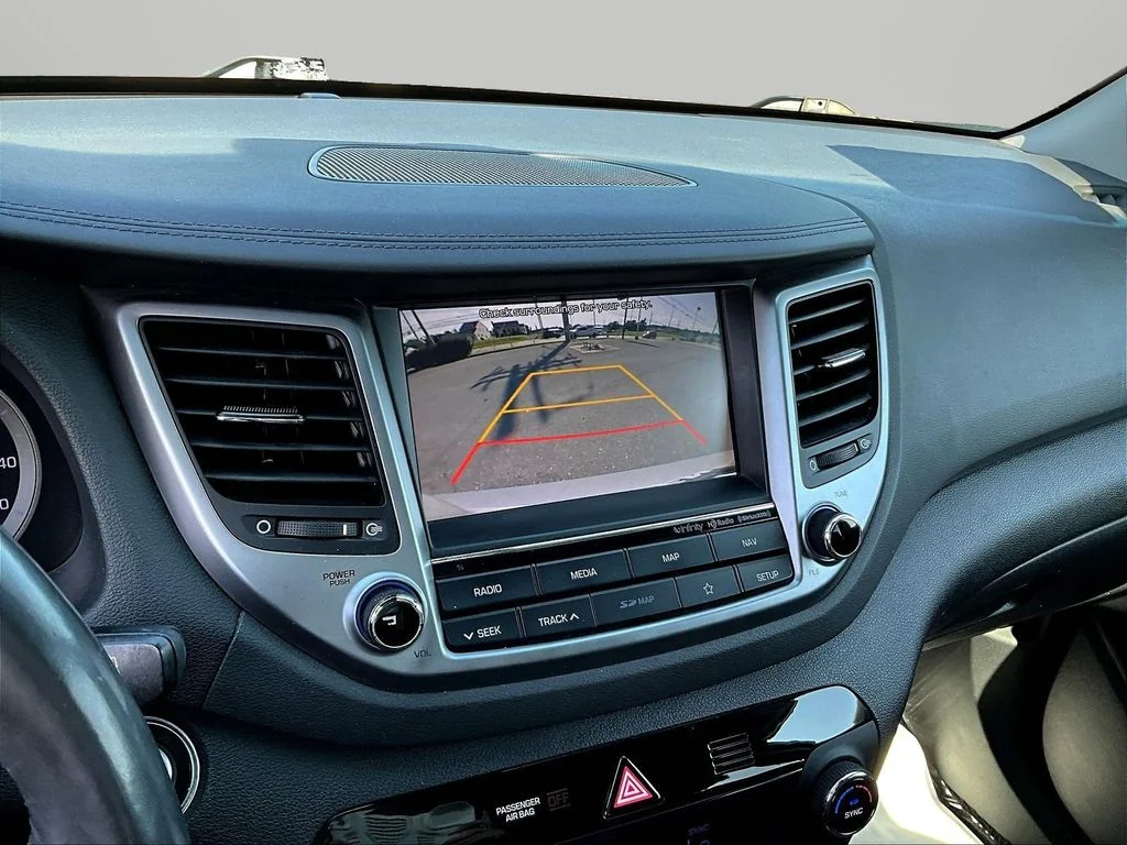 Used 2018 Silver Hyundai Limited image 14