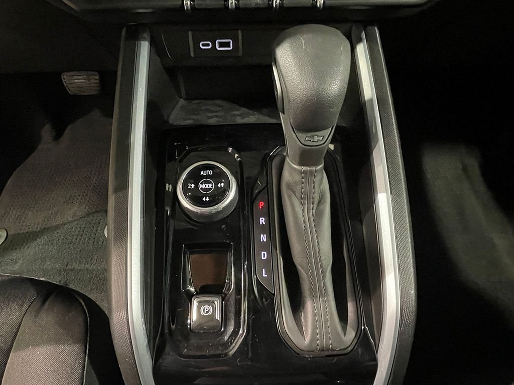Used 2023 White Chevrolet Trail Boss image 36