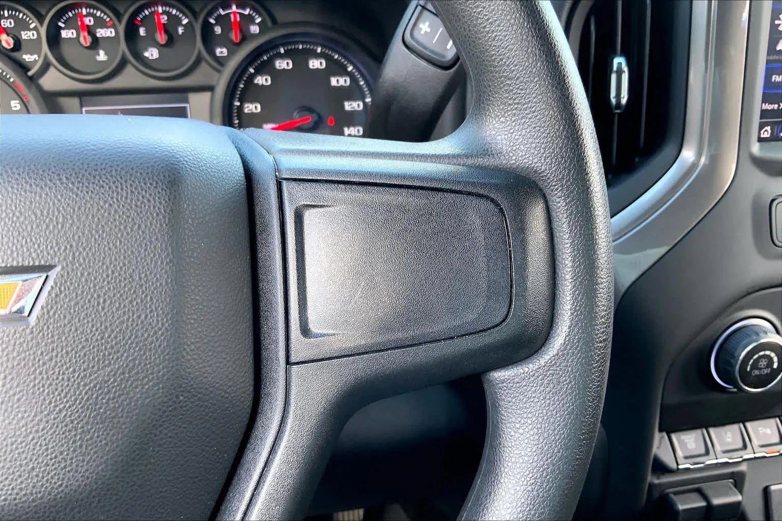 Used 2025 Slate Gray Metallic Chevrolet Custom image 25