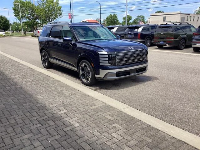 New 2026 Classy Blue Pearl Hyundai Limited image 4