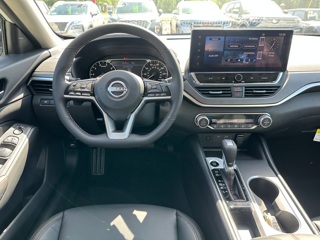 New 2026 White Nissan 2.5 SR image 15