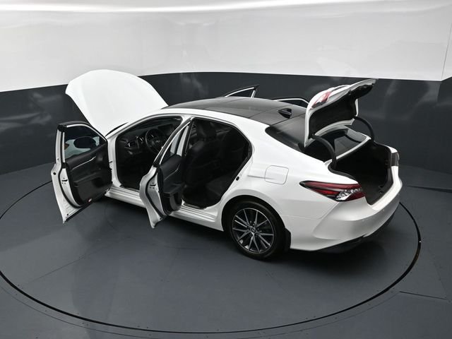 Used 2023 Beige Toyota XLE image 28