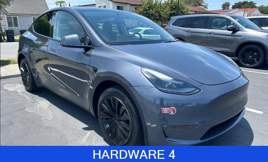 2023 Tesla Model Y Long Range Dual Motor All-Wheel Drive's photo