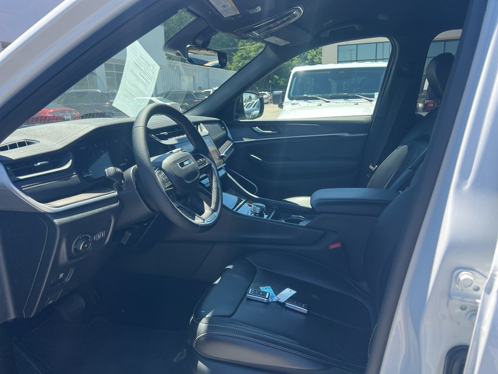 Used 2026 Bright White Clearcoat Jeep Limited image 3
