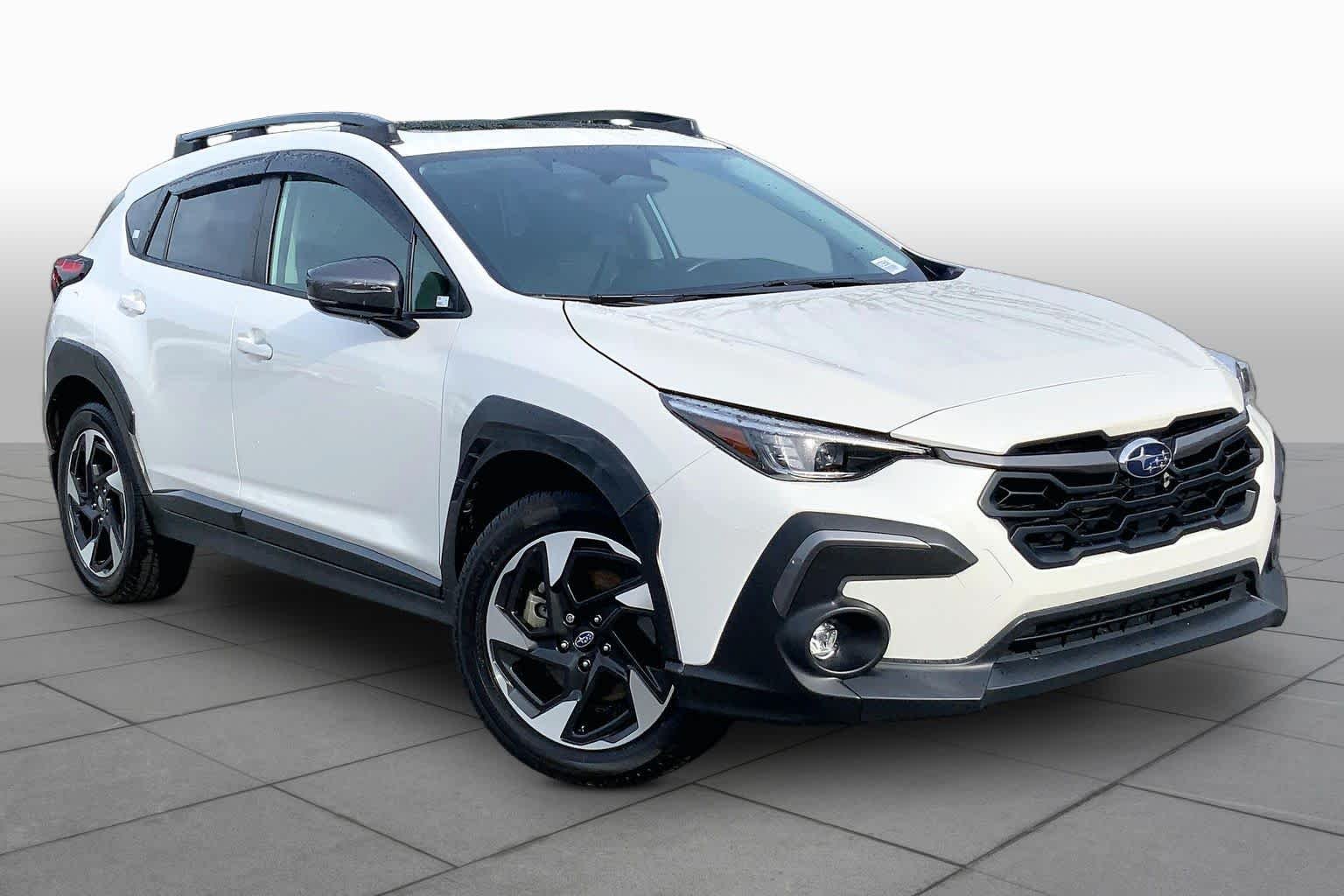 Used 2024 Crystal White Pearl Subaru Limited image 3