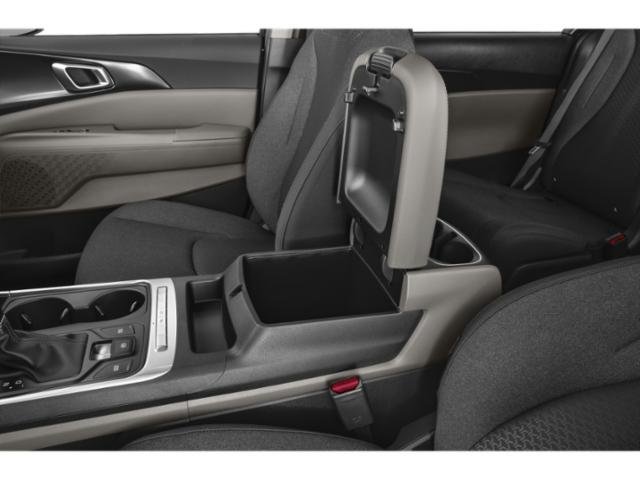 New 2026 Snow White Pearl Kia LX image 16