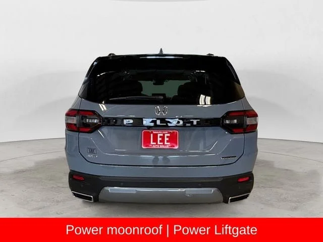 New 2026 Sonic Gray Pearl Honda Touring image 5