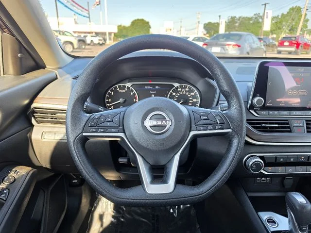 2024 Nissan Altima SV - Photo 27