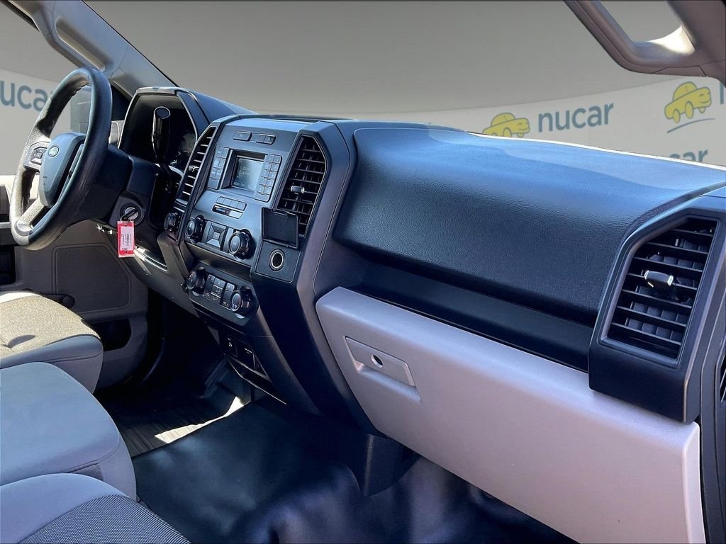 Used 2019 White Ford XL image 14