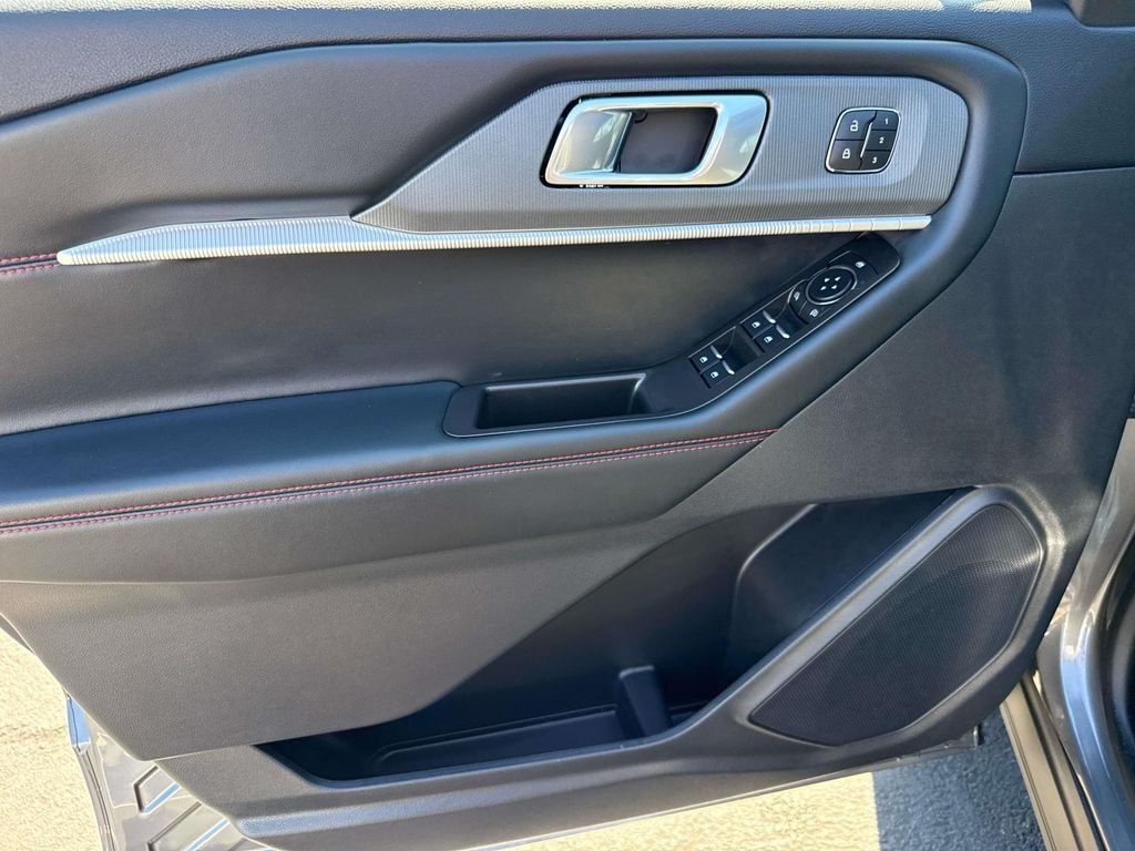 Certified Used 2026 Gray Metallic Ford ST-Line image 23