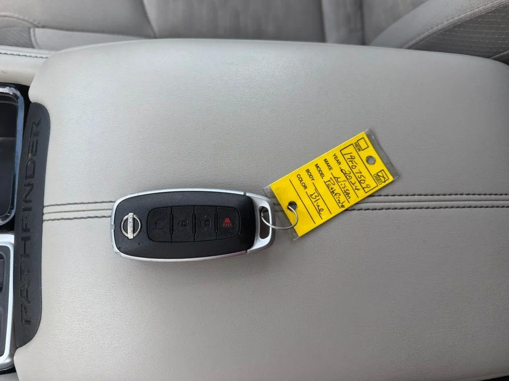 Used 2024 Deep Ocean Blue Nissan SV image 2