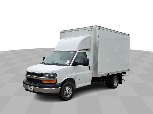 2024 Chevrolet Express Cutaway 3500 1WT