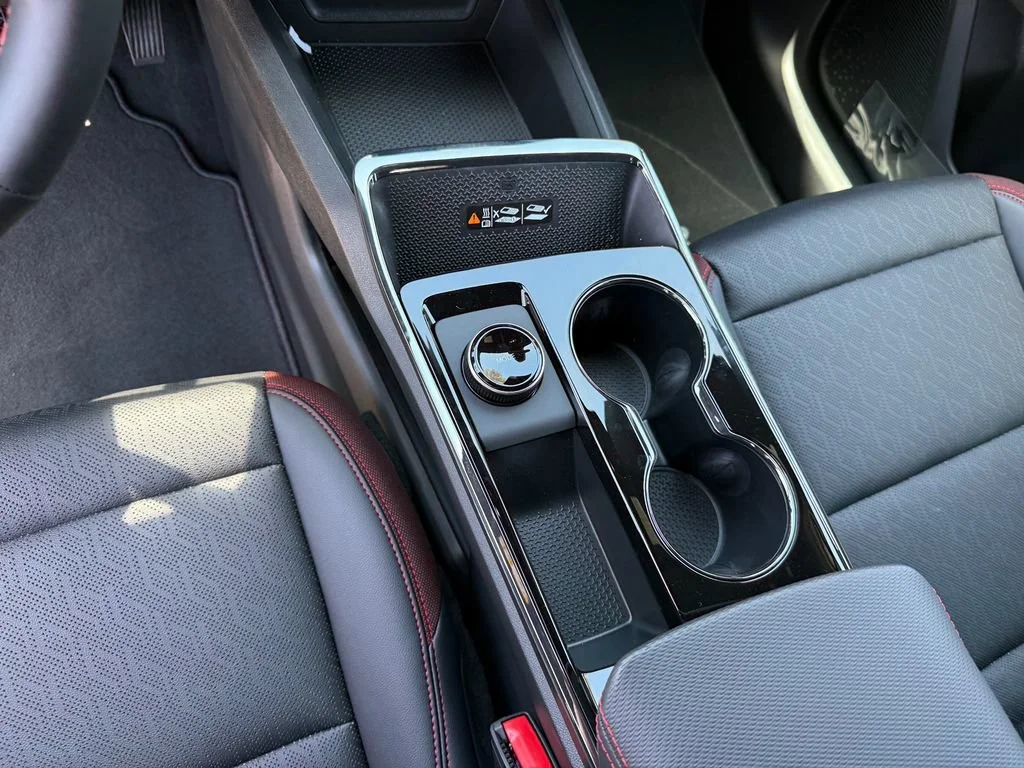 2027 Chevrolet Equinox RS - Photo 14