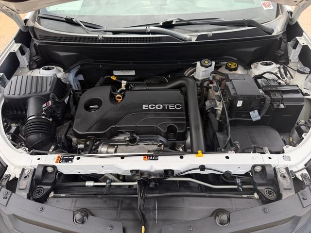 Used 2020 White Chevrolet LS image 19