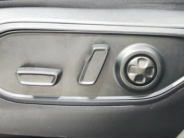 Used 2024 White Jeep Altitude X image 21