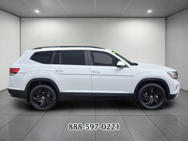 Used 2022 Pure White Volkswagen 3.6L V6 SE W/TECHNOLOGY image 6