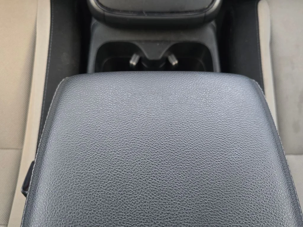 Used 2025 White Honda LX image 16