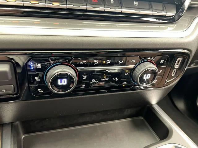 2025 Chevrolet Silverado 1500 High Country - Photo 25