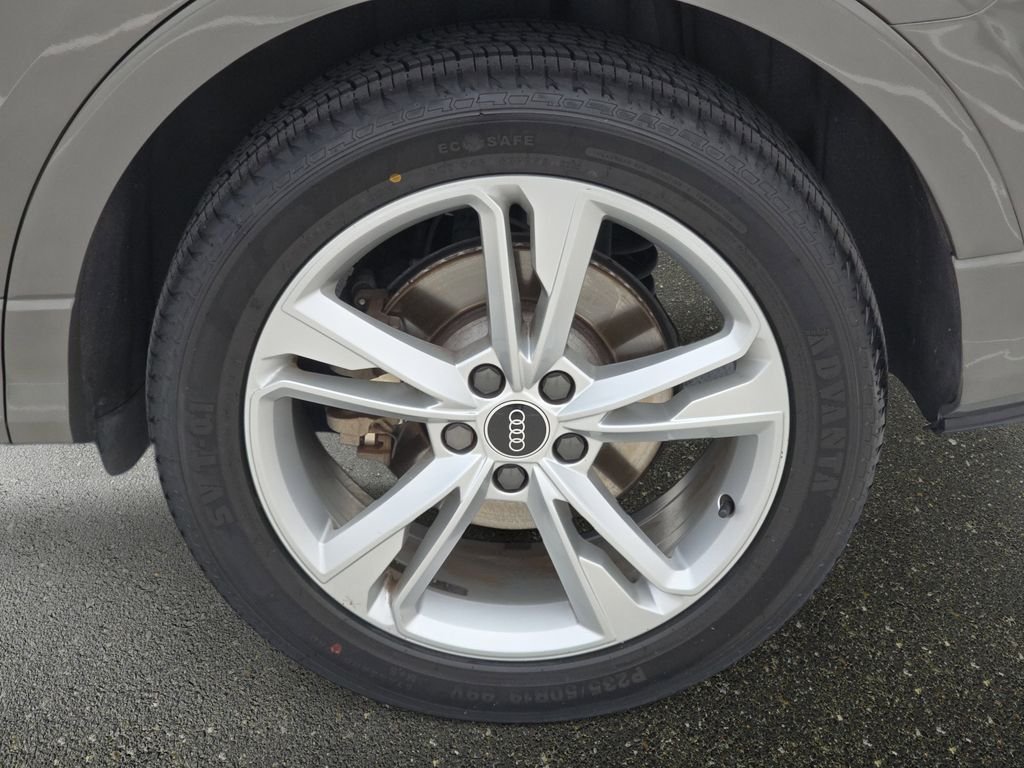Used 2021 Gray Audi Premium Plus image 31