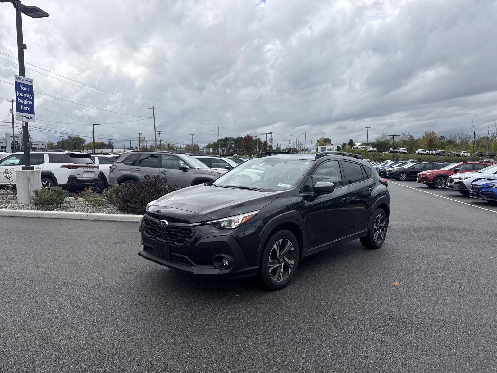 Used 2024 Crystal Black Silica Subaru Premium image 4