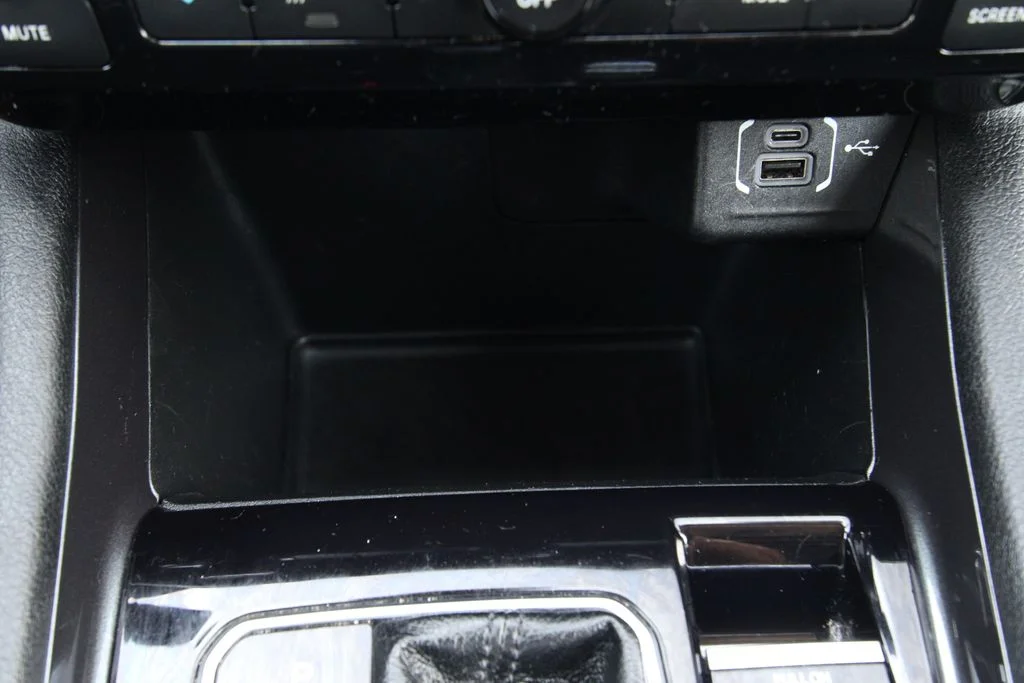 Used 2022 Blue Jeep Latitude Lux image 28