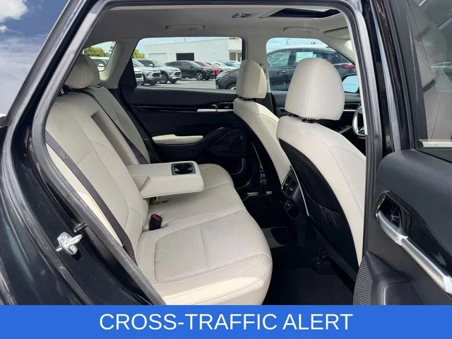Used 2023 Black Kia EX image 17